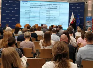 Sylwia Cieślak-Wilk, CUPT, zaprezentowała projekty i nabory na infrastrukturę dual-use